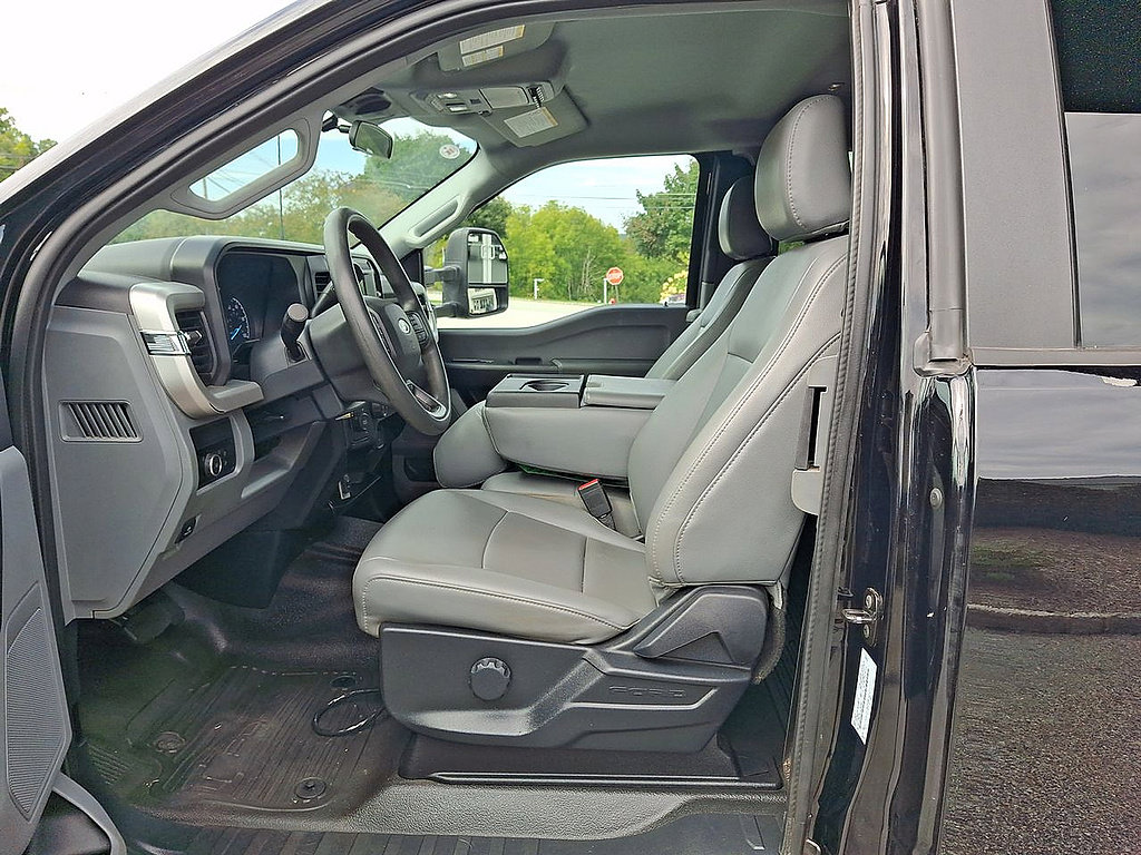Certified 2026 Ford F550 4x4 Supercab Super Duty image 38