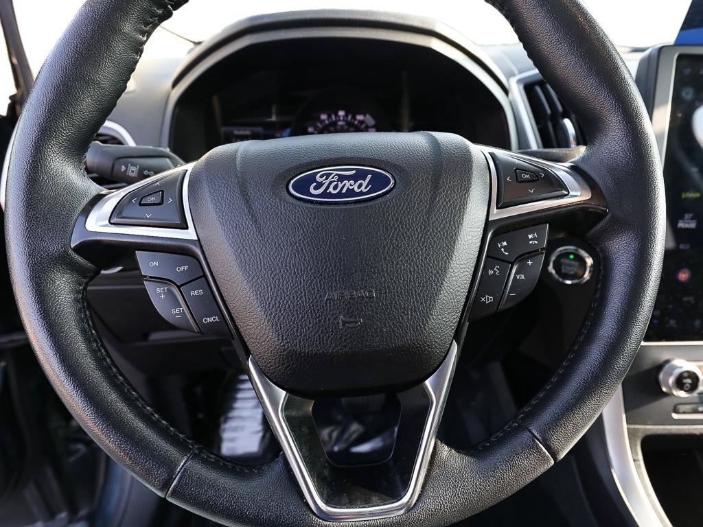Certified 2024 Ford Edge SEL w/ Convenience Package AWD/4WD image 15