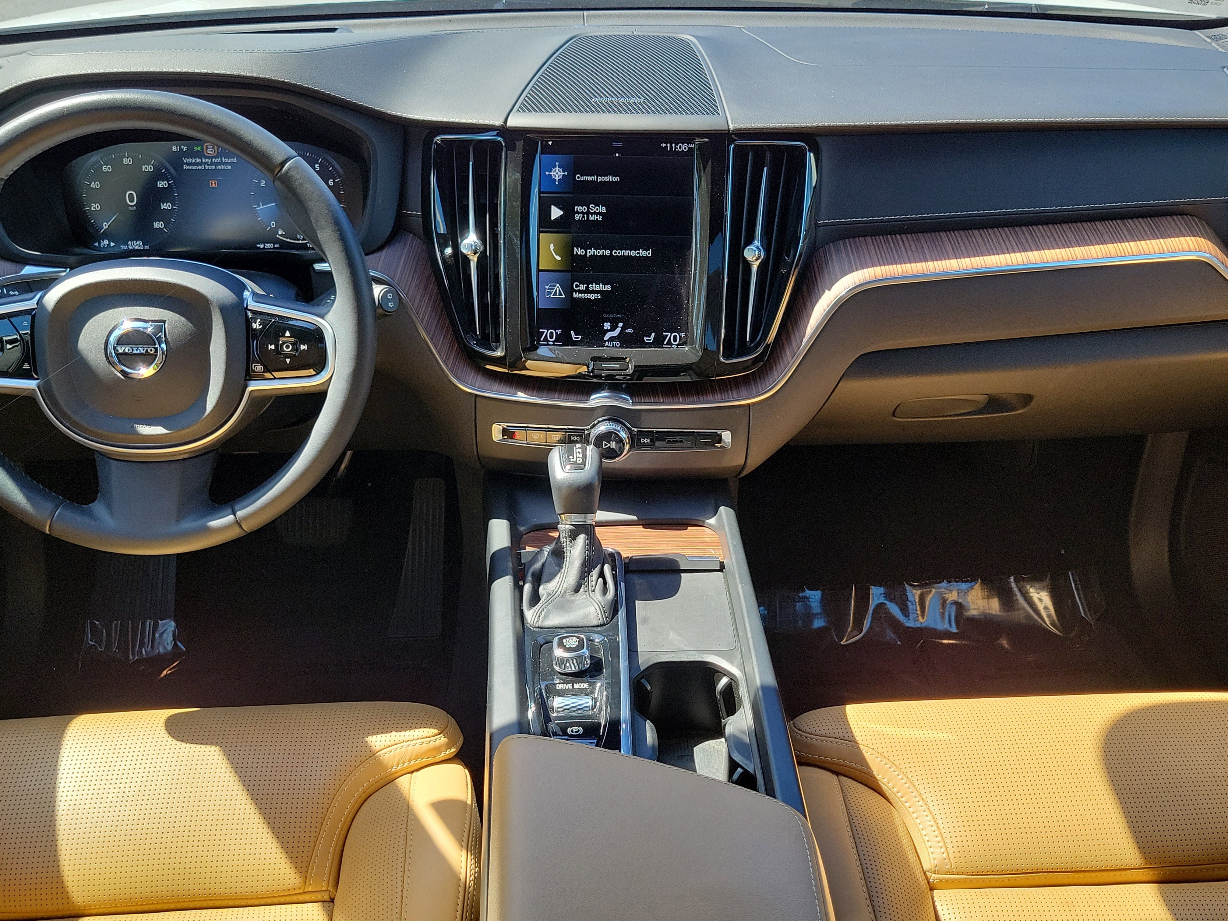 Used 2021 Volvo XC60 T5 Inscription FWD image 17