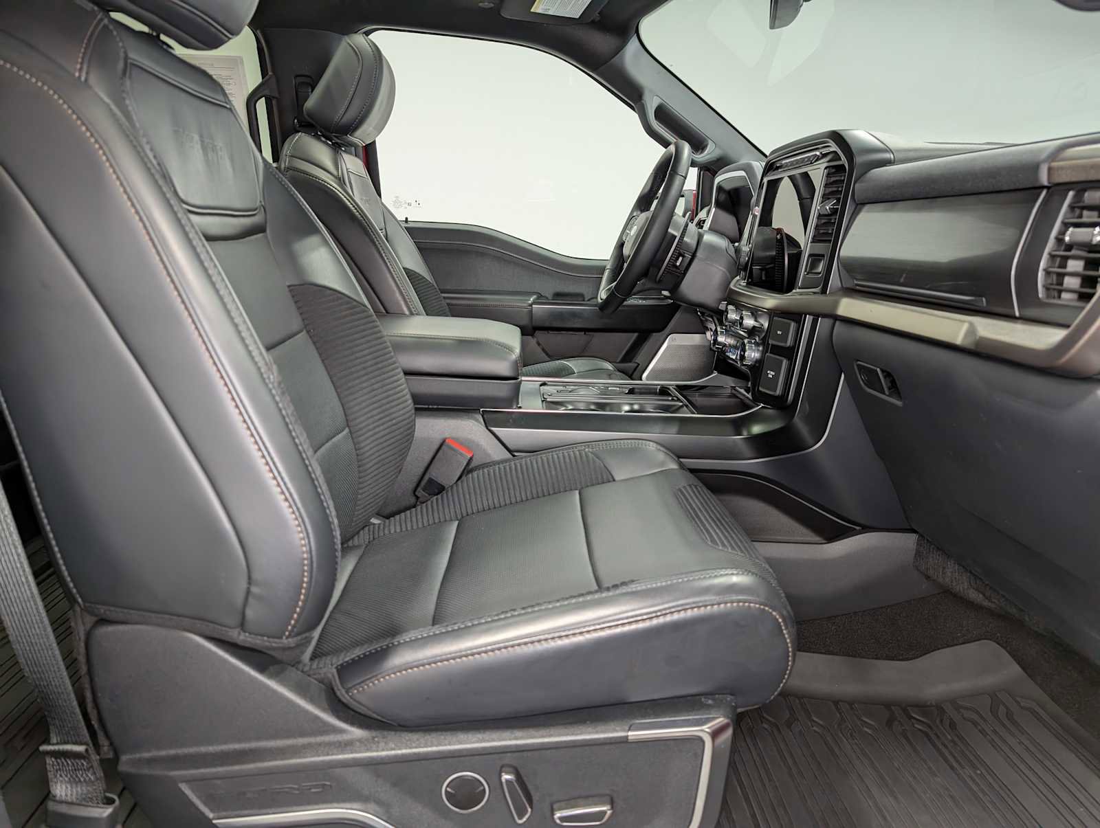 Certified 2023 Ford F150 Raptor image 47