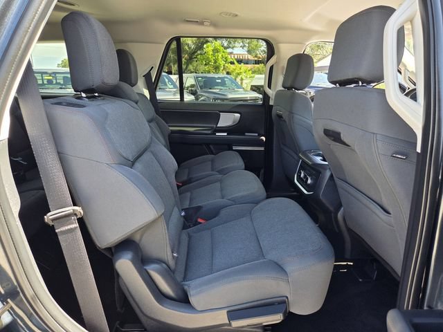 Certified 2025 Ford Expedition Active RWD image 18