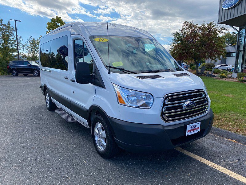 Certified 2019 Ford Transit 350 XLT RWD image 3