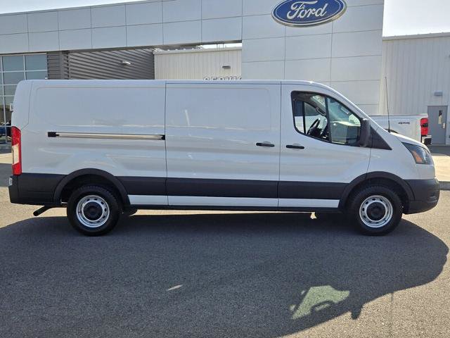Certified 2023 Ford Transit 150 Low Roof RWD image 4