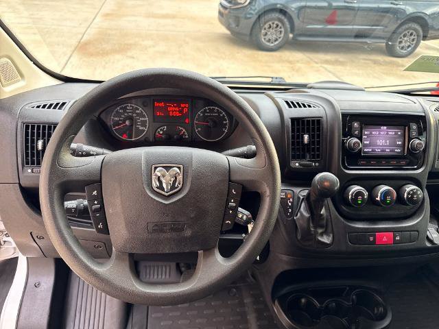 Used 2020 RAM ProMaster 2500 w/ Interior Convenience Group FWD image 5