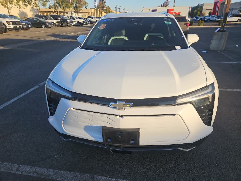 Used 2024 Chevrolet Blazer EV LT AWD/4WD image 2