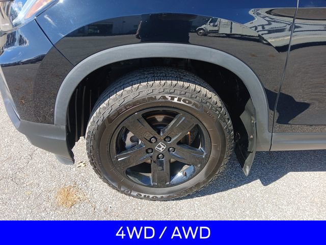 Used 2023 Honda Ridgeline Black Edition image 4