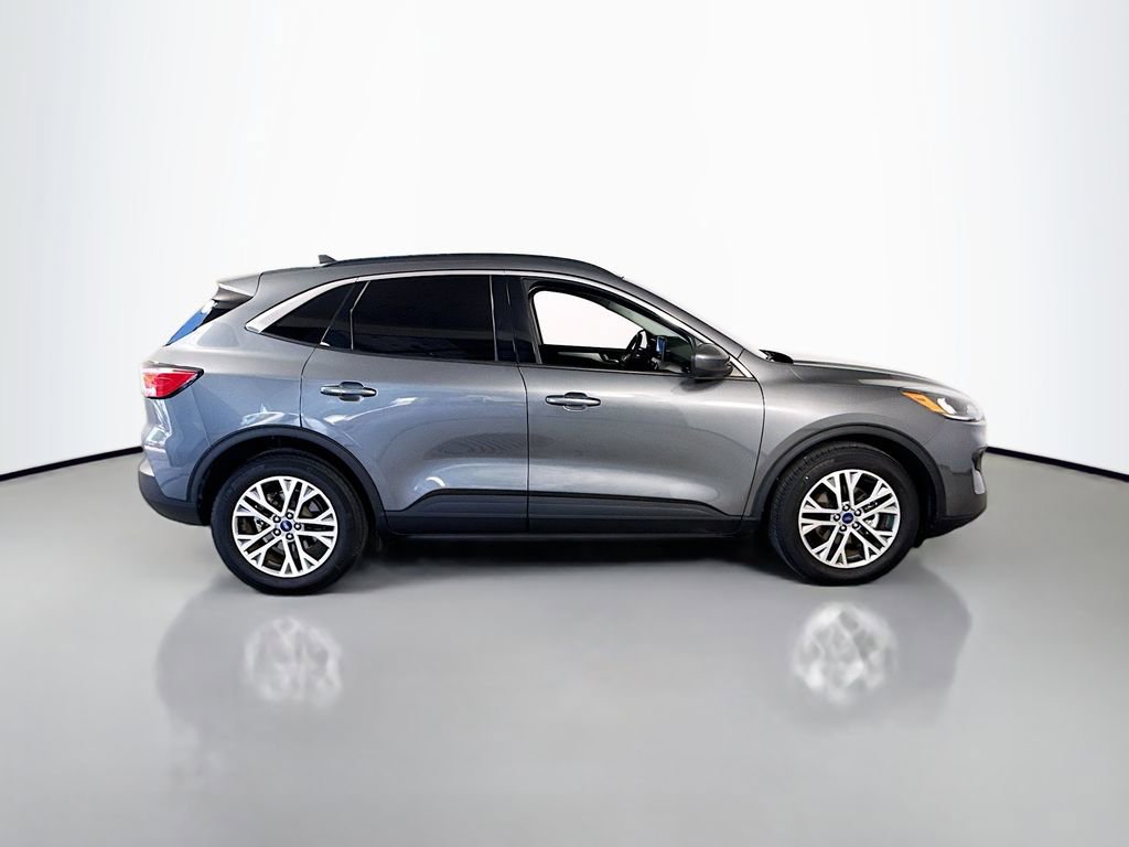 Certified 2022 Ford Escape SEL FWD image 12