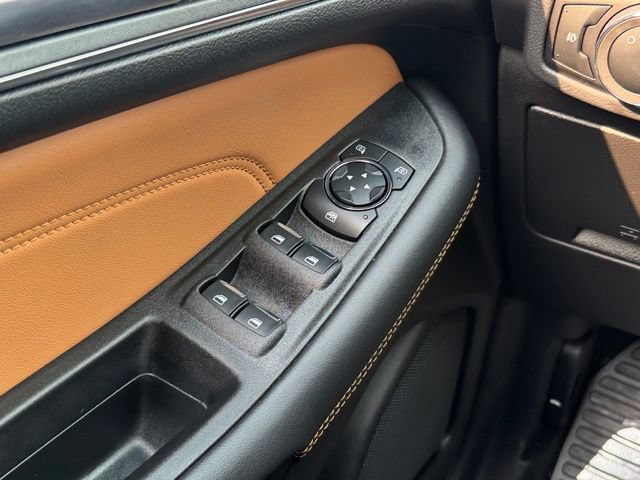 Certified 2024 Ford Edge Titanium w/ Titanium Elite Package AWD/4WD image 37