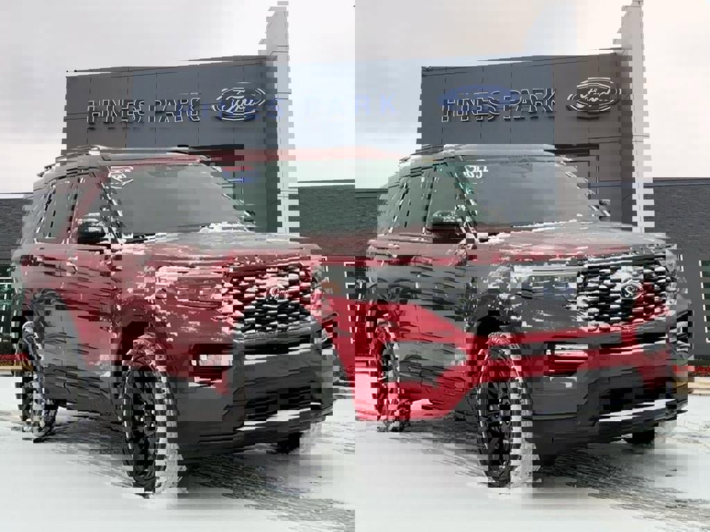 Certified 2022 Ford Explorer ST-Line w/ Class IV Trailer Tow Package image 7