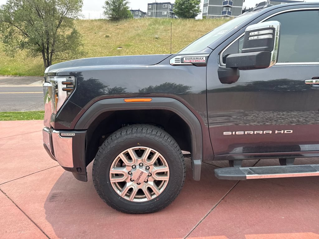 Used 2024 GMC Sierra 3500 SLT w/ SLT Premium Package AWD/4WD image 37