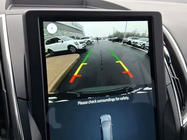 Certified 2022 Ford Edge ST w/ Cargo Accessory Package image 18