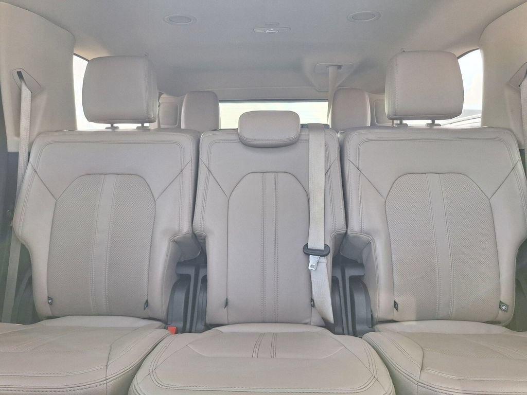 Certified 2024 Ford Expedition Max Limited RWD image 25