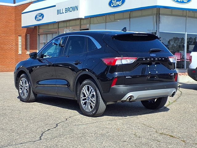 Certified 2022 Ford Escape SEL AWD/4WD image 2