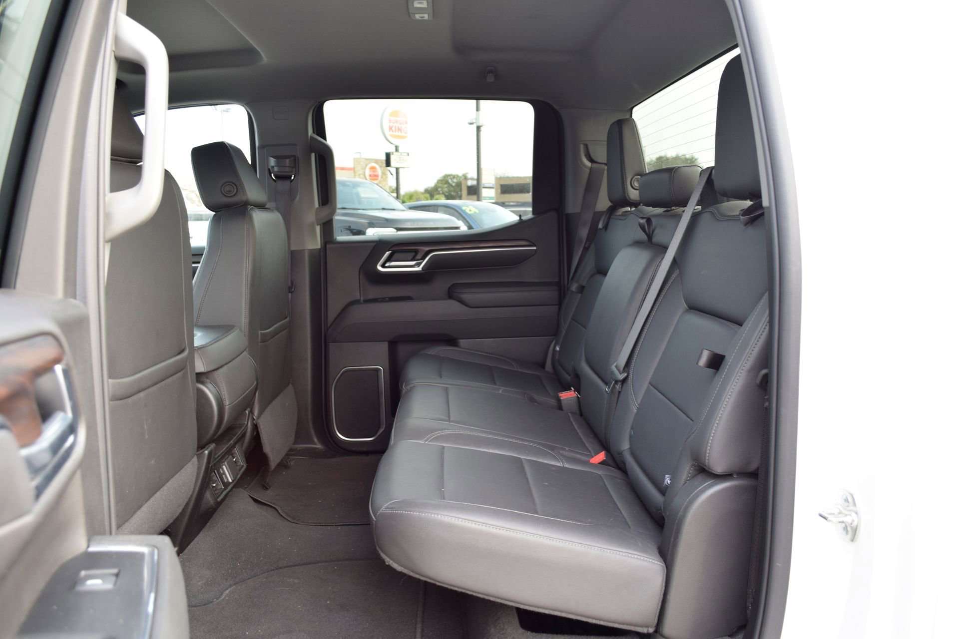 Used 2025 GMC Sierra 1500 SLT image 20