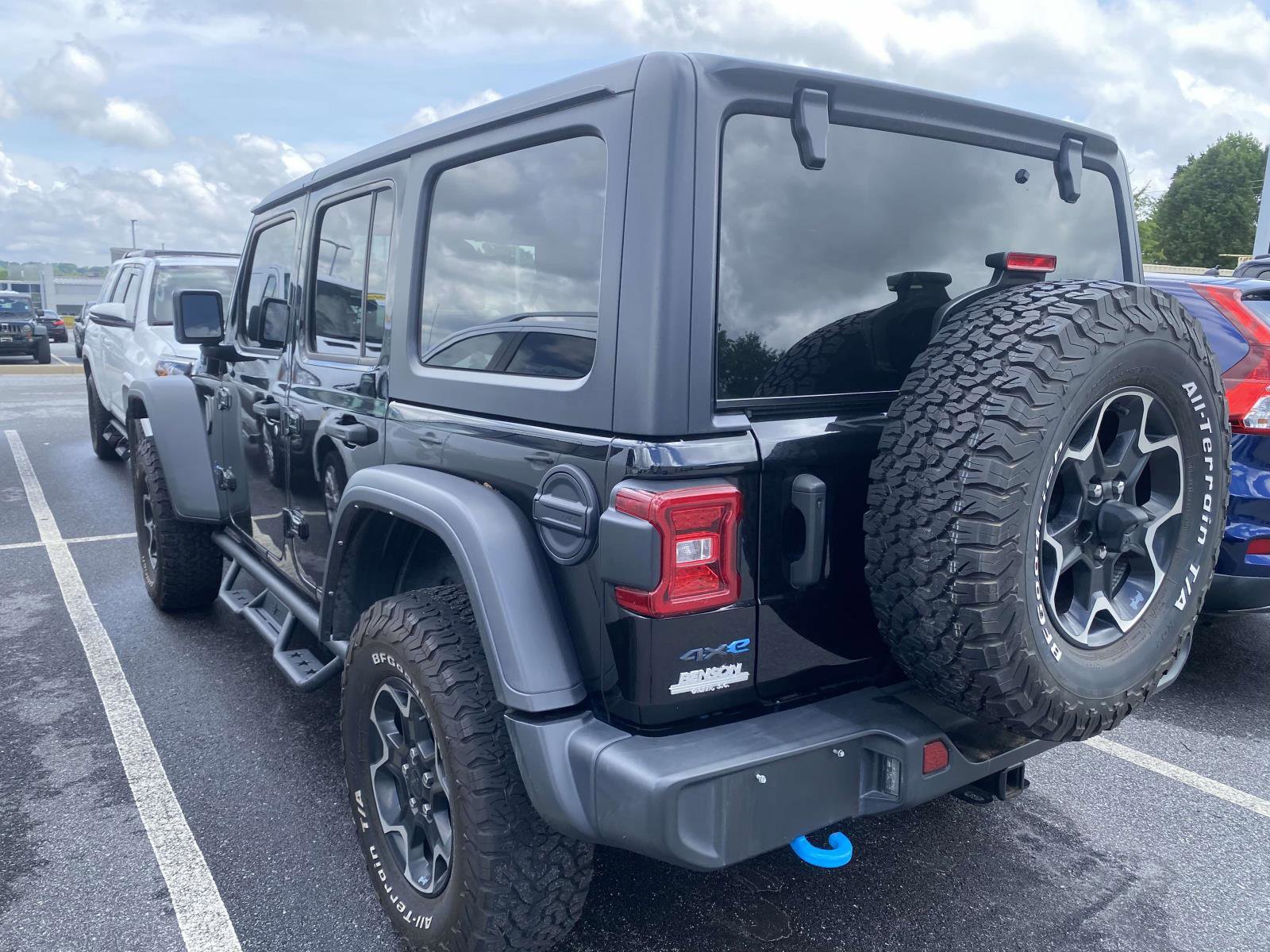 Used 2021 Jeep Wrangler Unlimited Rubicon 4xe AWD/4WD image 4