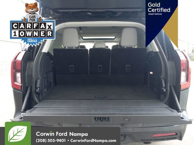 Certified 2025 Ford Expedition Active image 29