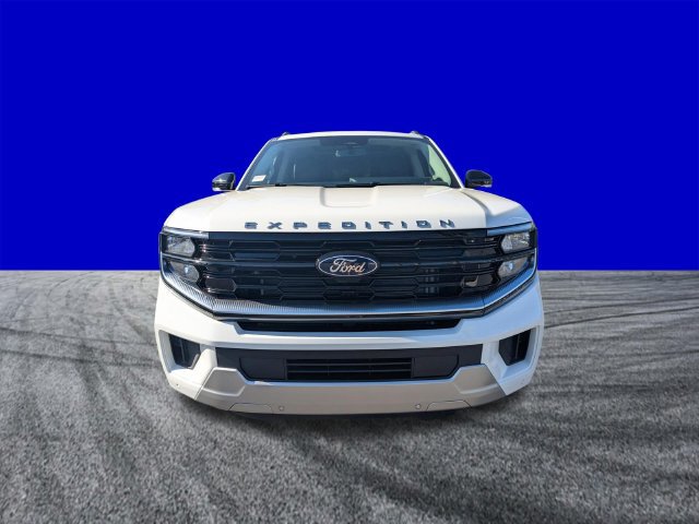 Certified 2026 Ford Expedition Max Platinum w/ Platinum Ultimate Package AWD/4WD image 8