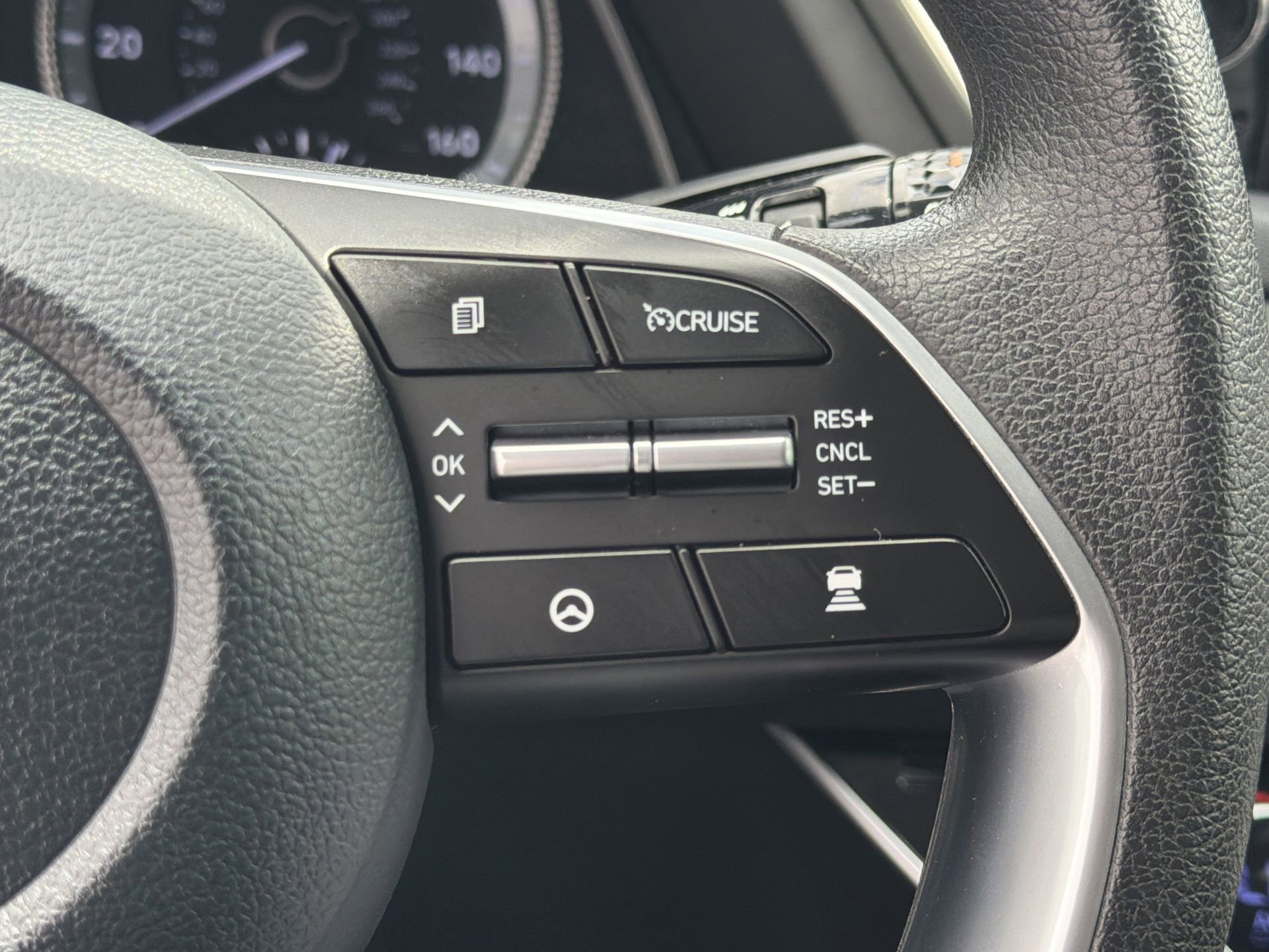 Used 2023 Hyundai Sonata SEL FWD image 12