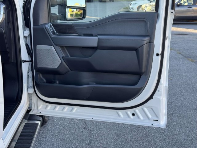Certified 2024 Ford F150 Lariat w/ FX4 Off-Road Package AWD/4WD image 10