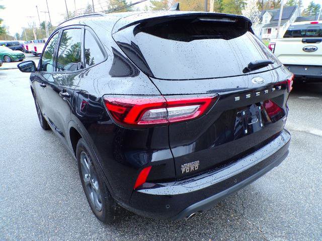 Certified 2024 Ford Escape ST-Line w/ Tech Pack #1 AWD/4WD image 6