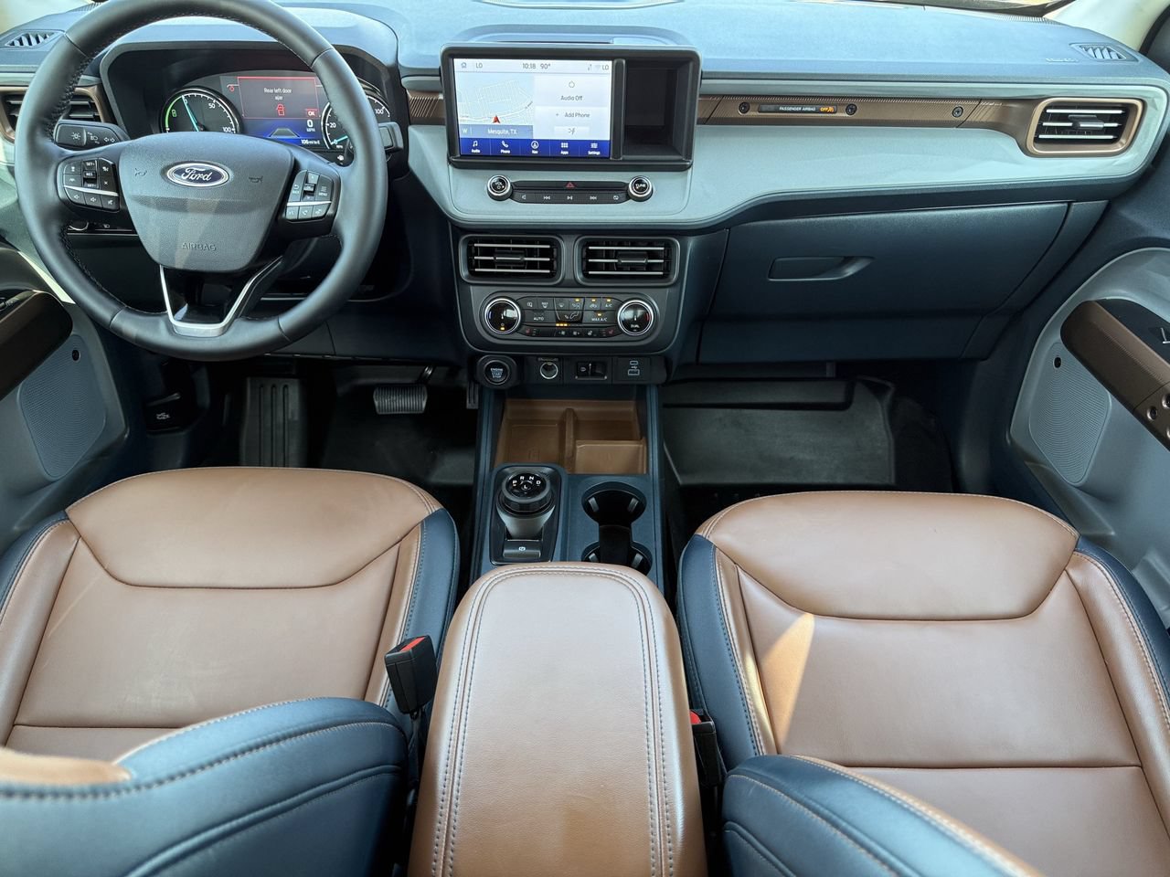Certified 2024 Ford Maverick Lariat FWD image 10