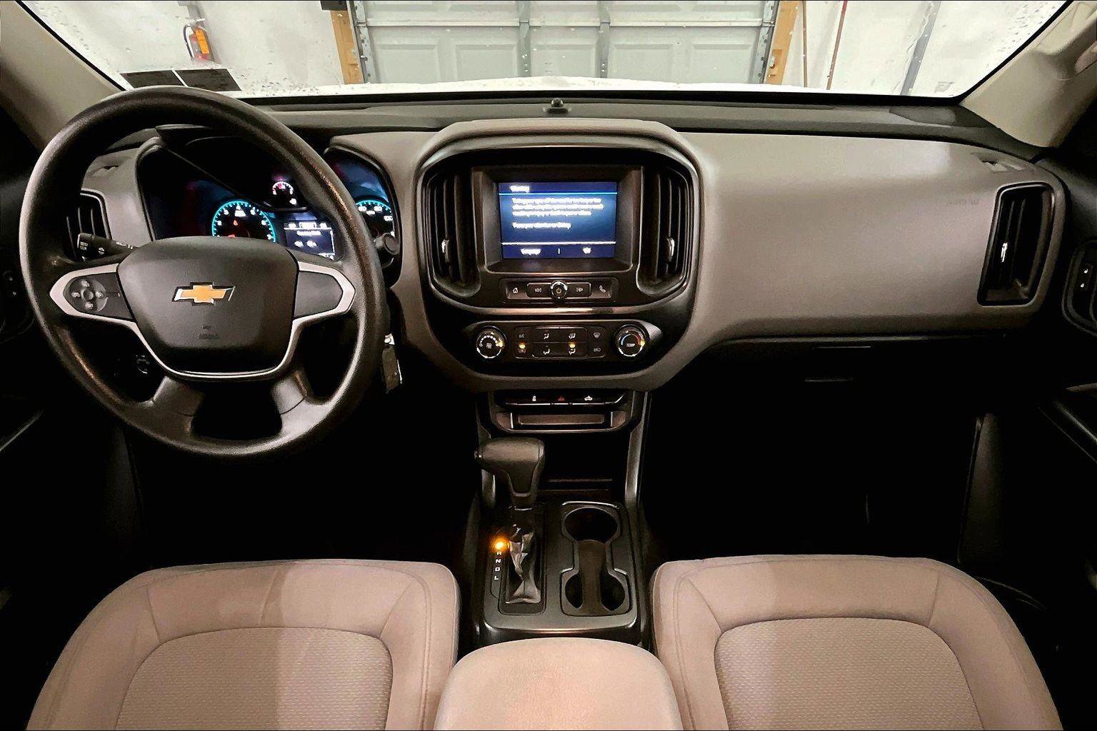 Used 2020 Chevrolet Colorado W/T w/ WT Convenience Package image 14