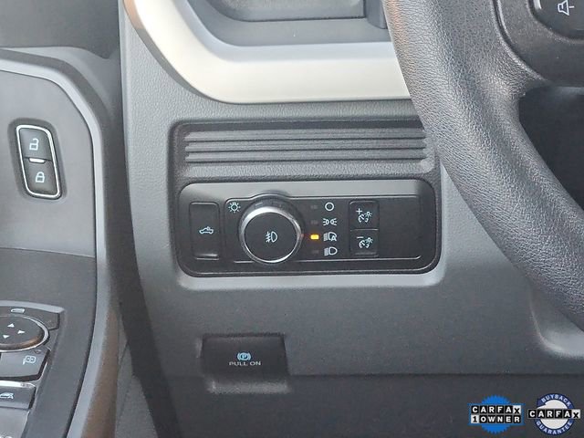 Certified 2025 Ford F350 XLT w/ Snow Plow/Camper Package image 12