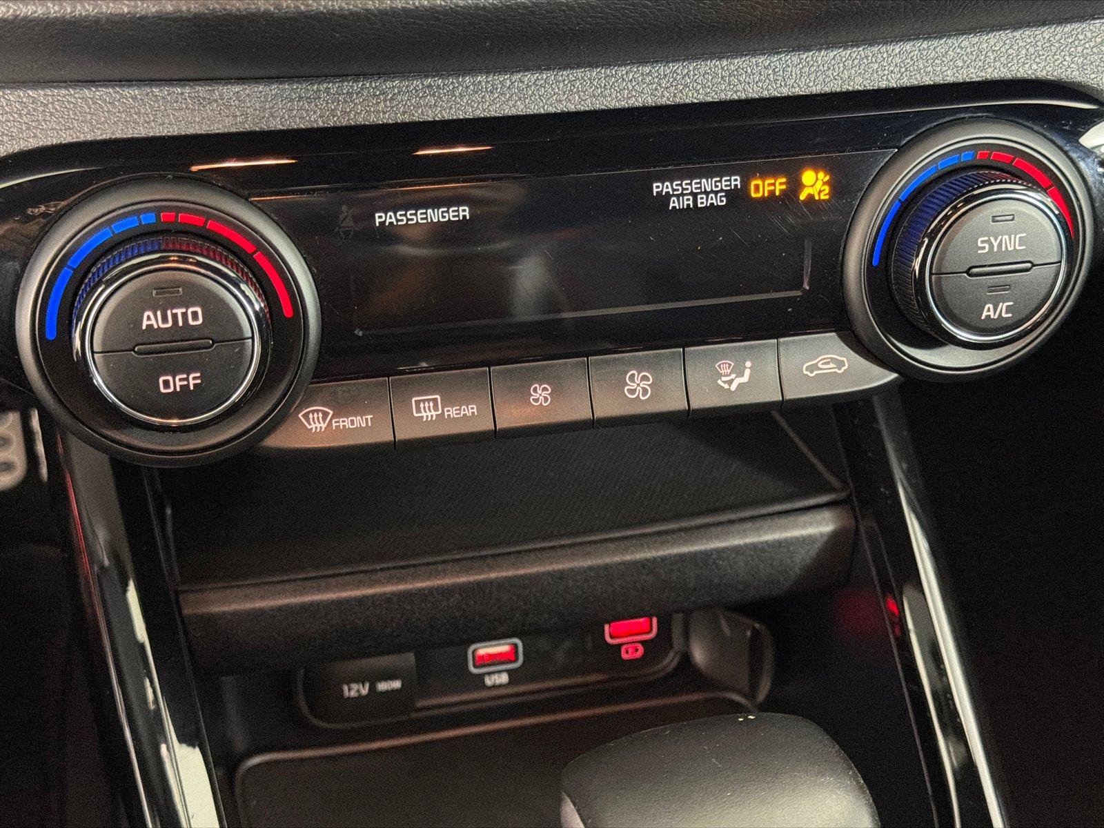 Used 2022 Kia Forte GT-Line w/ GT-Line Technology Package FWD image 24