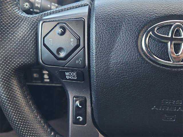 Used 2022 Toyota Tacoma TRD Off-Road image 19