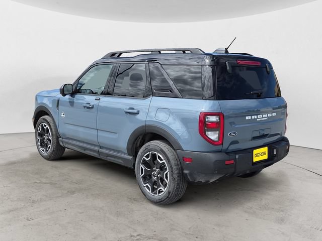 Certified 2025 Ford Bronco Sport Outer Banks w/ Outer Banks Tech Package+ AWD/4WD image 3
