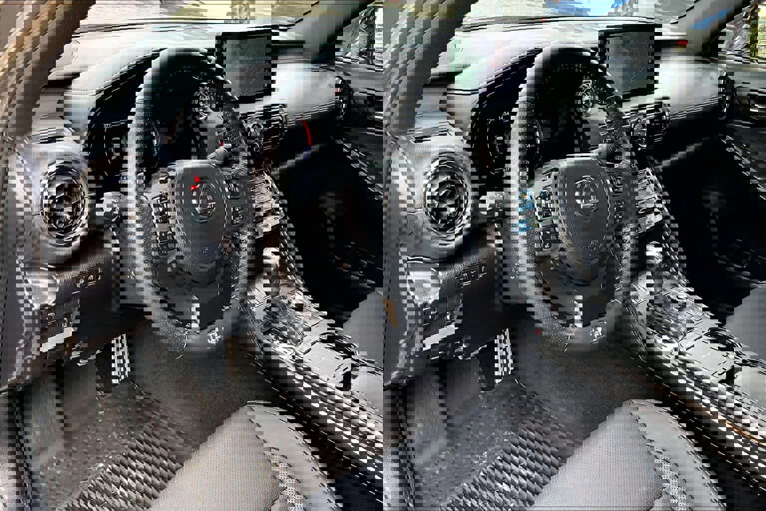 Used 2023 Lexus IS 350 F Sport image 18