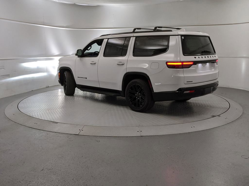 Used 2022 Jeep Wagoneer Series III image 3