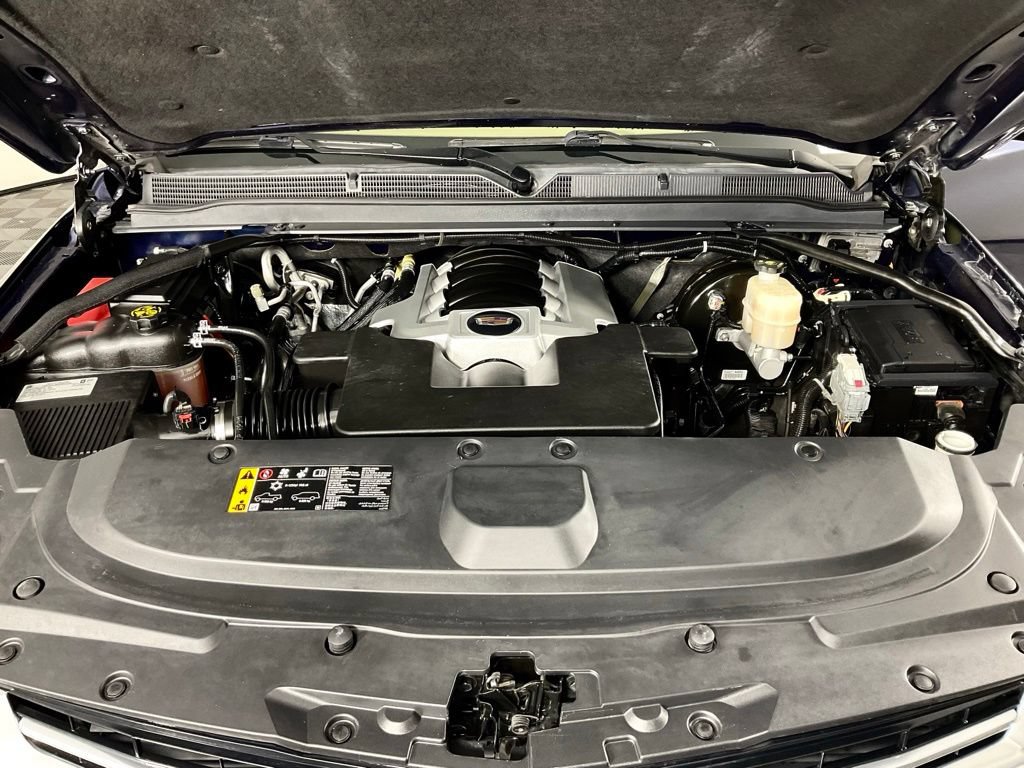 Used 2019 Cadillac Escalade Platinum AWD/4WD image 9