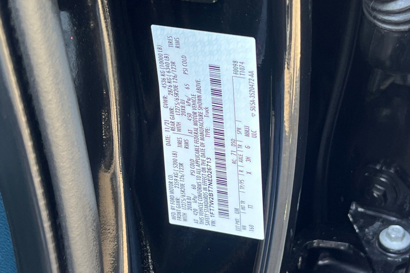 Certified 2022 Ford F250 Limited w/ FX4 Off-Road Package image 28