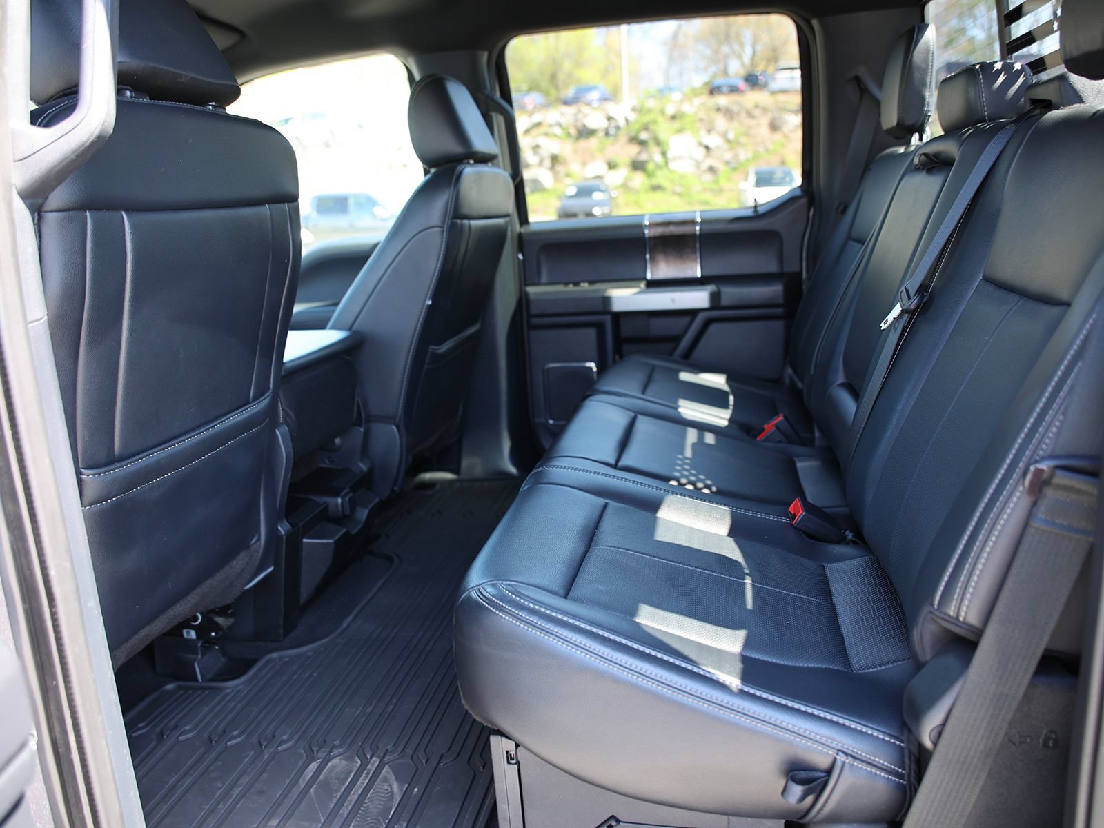 Certified 2022 Ford F350 Lariat w/ Lariat Ultimate Package AWD/4WD image 22