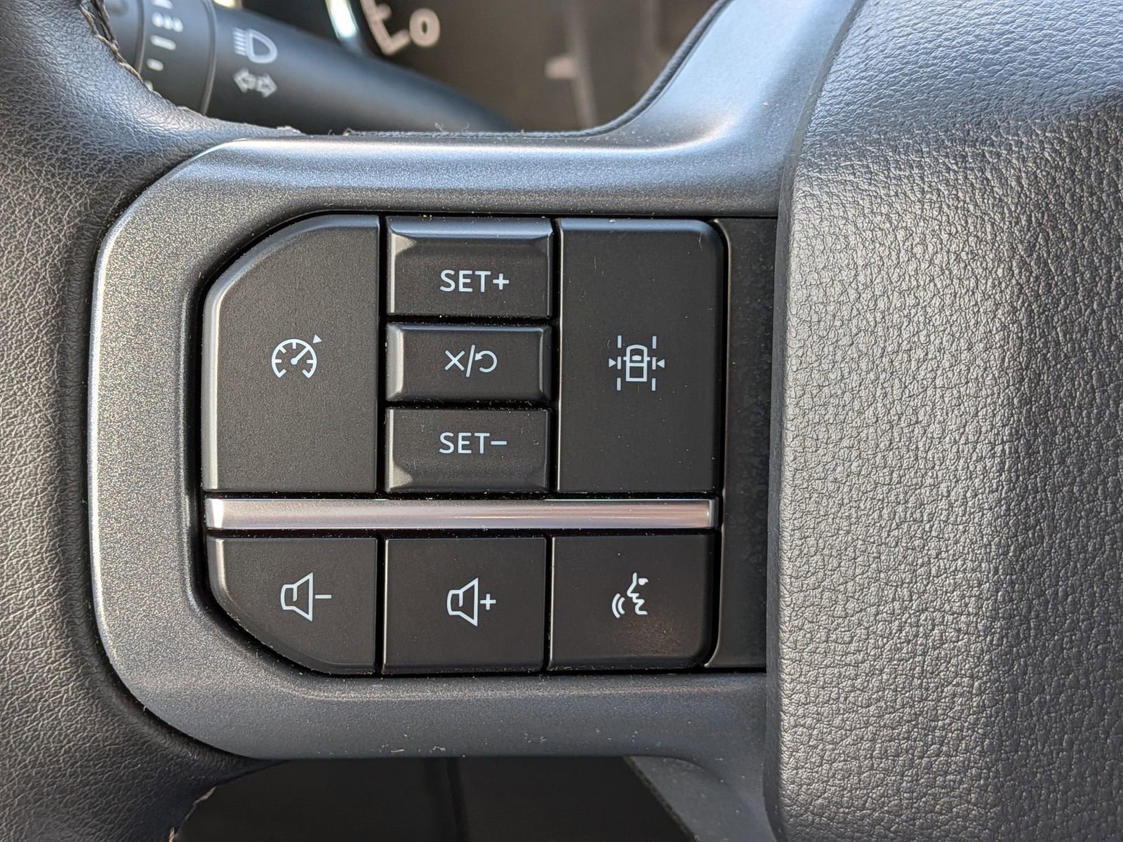 Certified 2023 Ford F150 XLT w/ Equipment Group 302A High image 28