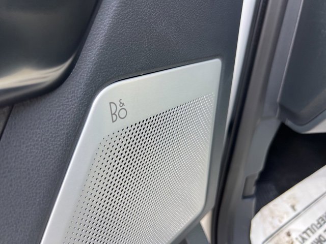 Certified 2025 Ford F350 Platinum w/ FX4 Off-Road Package image 11