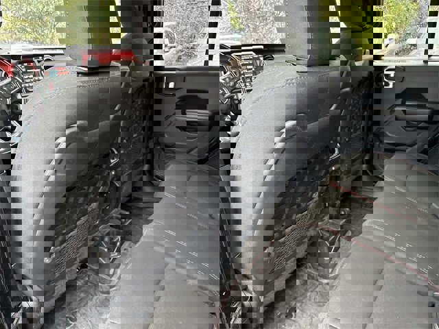 Used 2020 Jeep Wrangler Unlimited Rubicon image 16