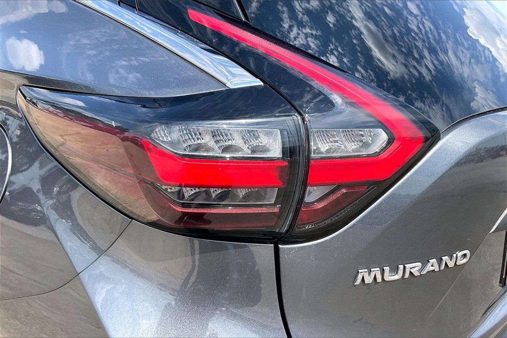 Used 2023 Nissan Murano S image 20