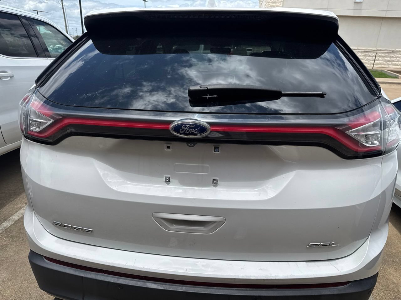 Certified 2018 Ford Edge SEL FWD image 5