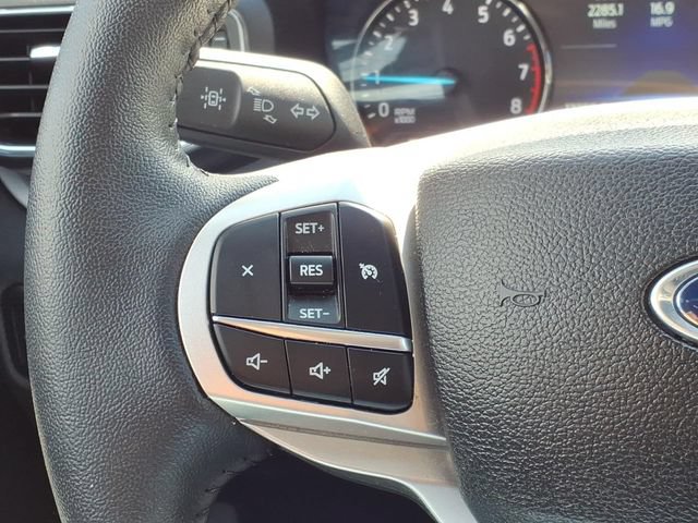 Certified 2024 Ford Explorer XLT w/ Equipment Group 202A AWD/4WD image 23
