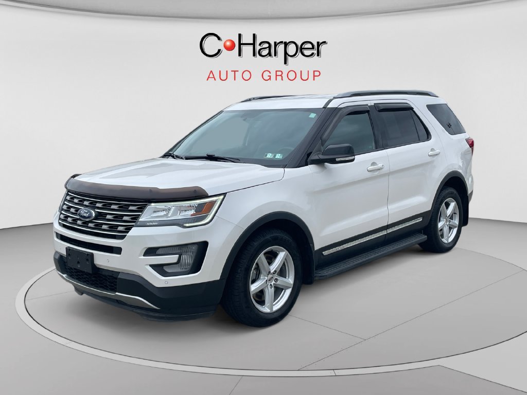 Certified 2017 Ford Explorer XLT w/ Equipment Group 202A AWD/4WD image 7
