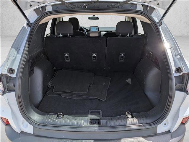 Certified 2020 Ford Escape SE FWD image 9
