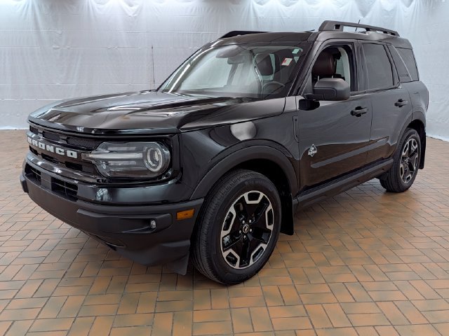 Certified 2023 Ford Bronco Sport Outer Banks w/ Tech Package AWD/4WD image 3
