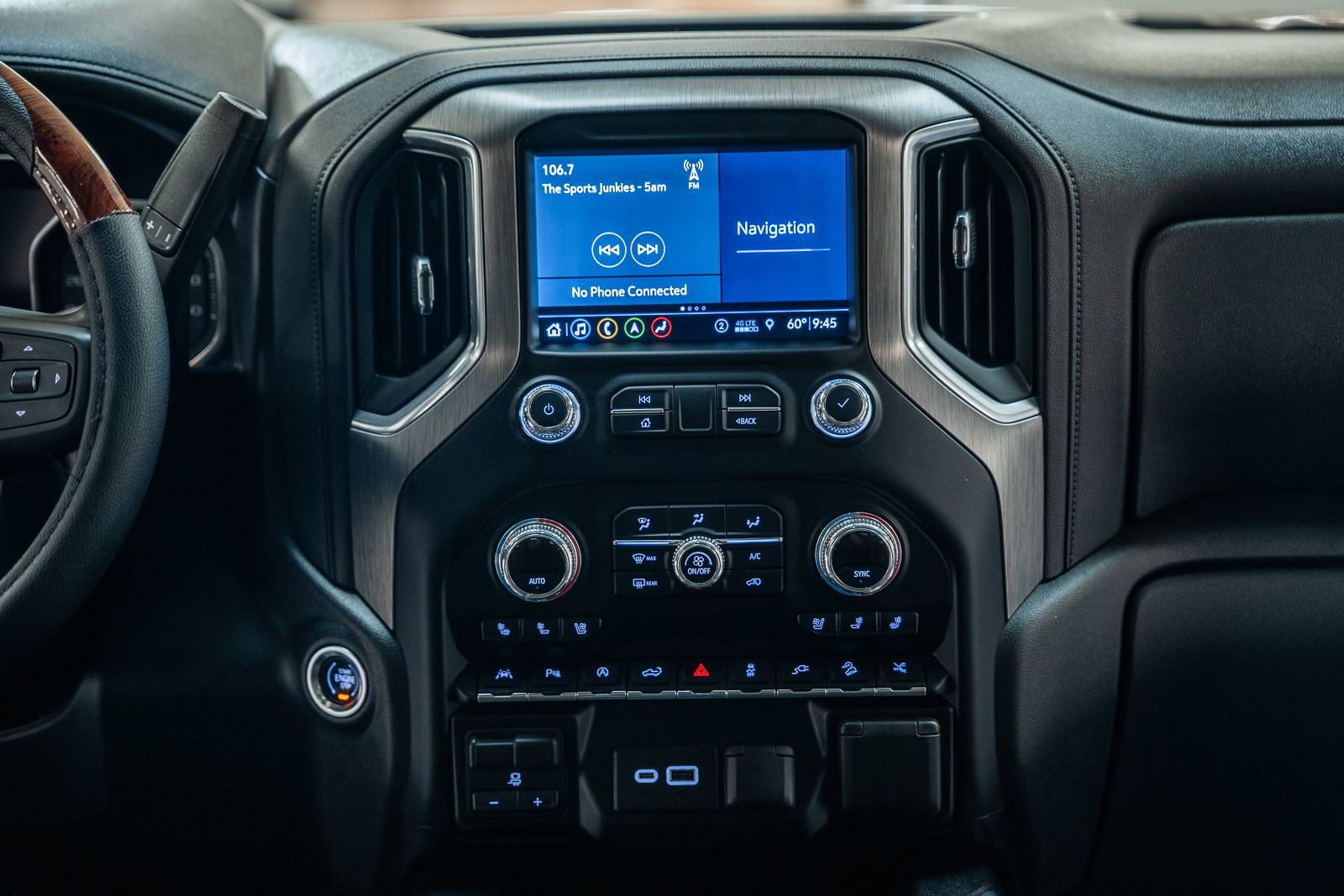 Used 2019 GMC Sierra 1500 Denali w/ Denali Ultimate Package AWD/4WD image 31