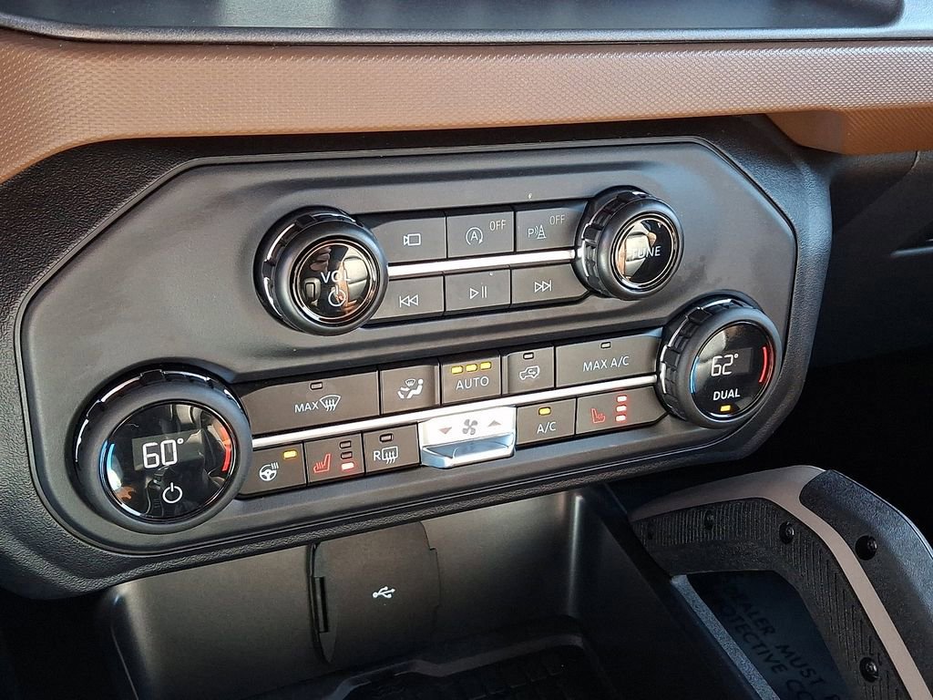 Certified 2024 Ford Bronco Outer Banks image 15