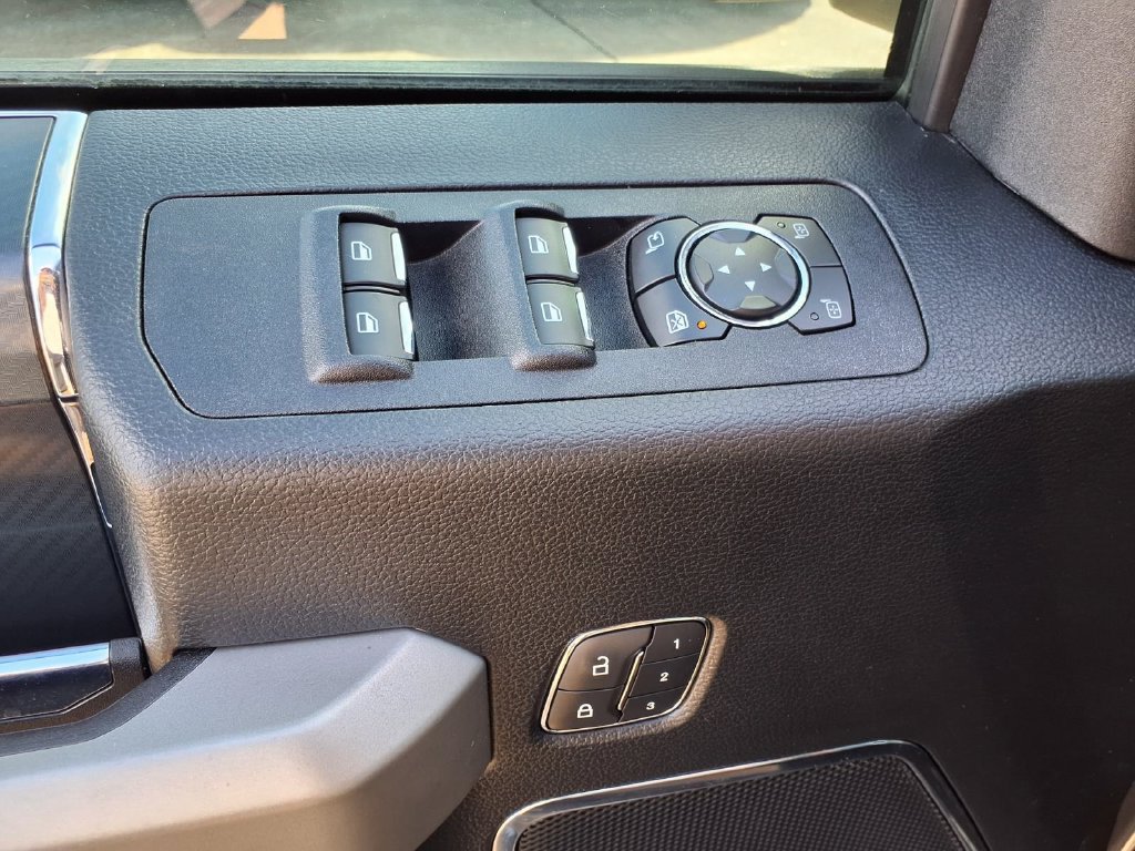 Certified 2019 Ford F150 Lariat RWD image 27