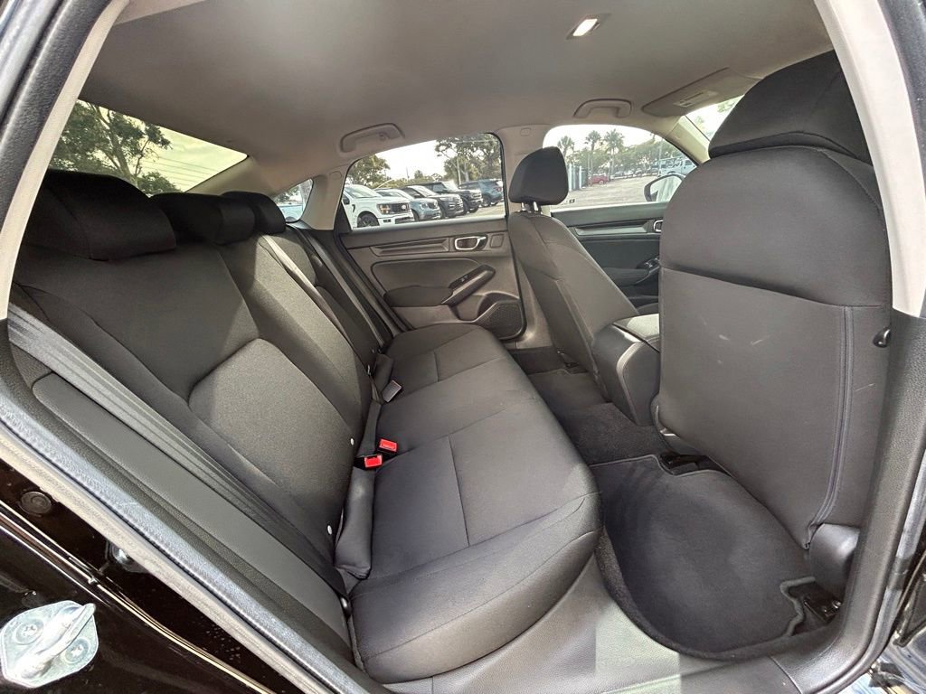 Used 2025 Honda Civic LX image 28