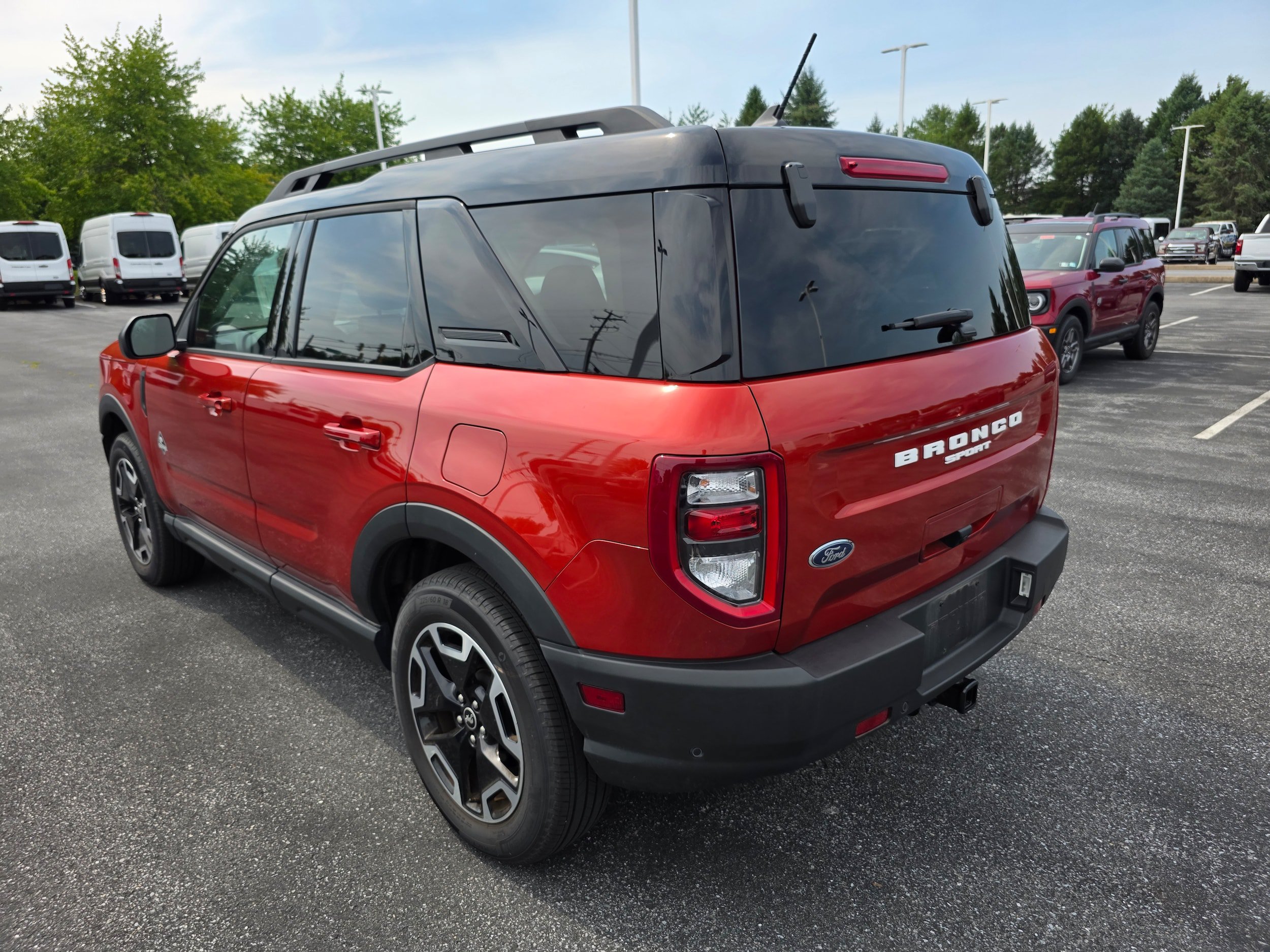 Certified 2024 Ford Bronco Sport Outer Banks AWD/4WD image 3