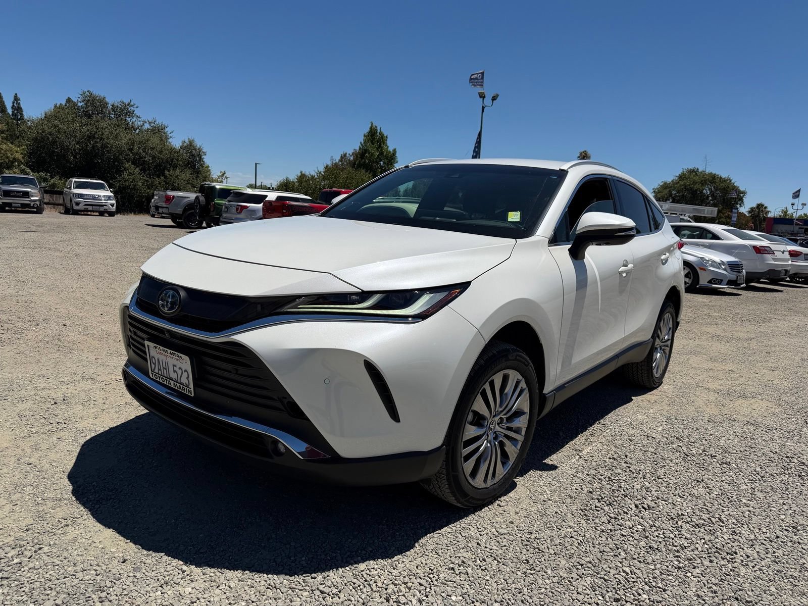 Used 2022 Toyota Venza Limited AWD/4WD image 1